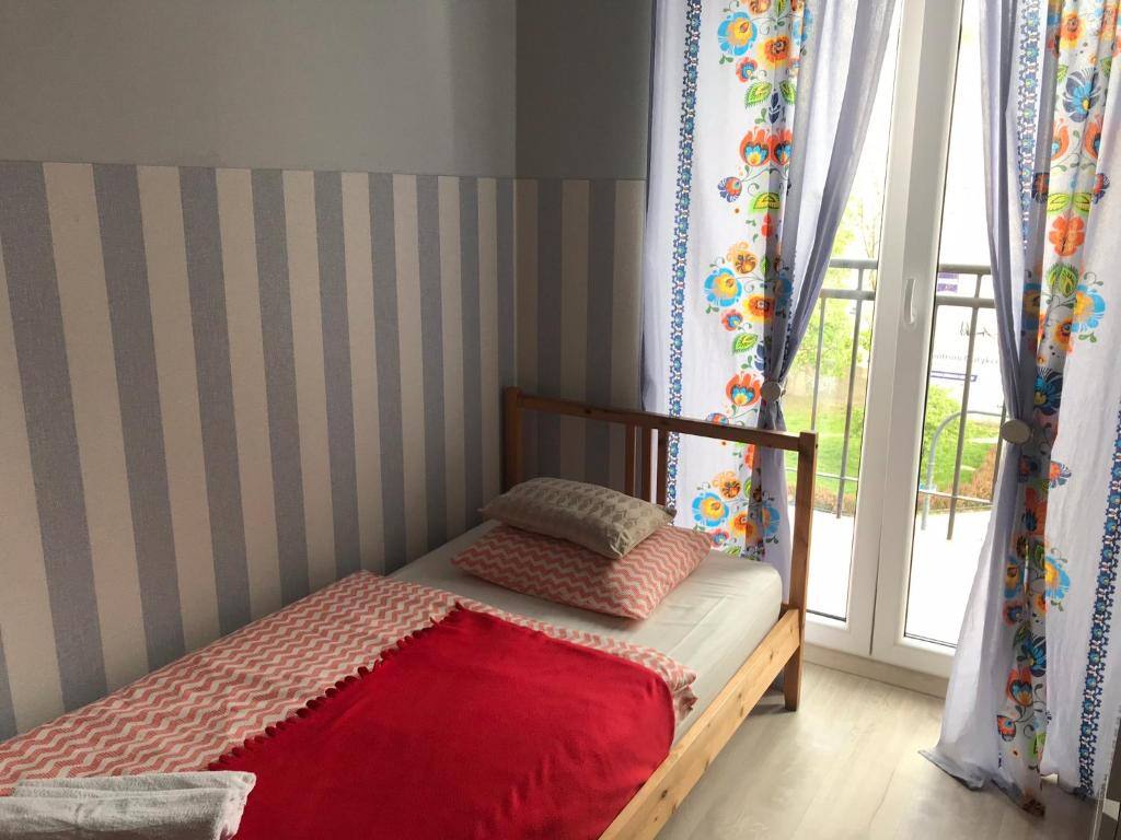 Pokoje i apartamenty - 2